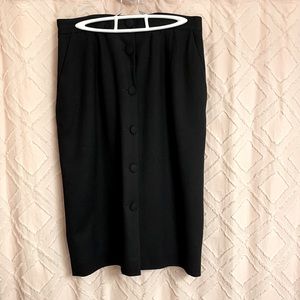 Long pencil skirt with pockets